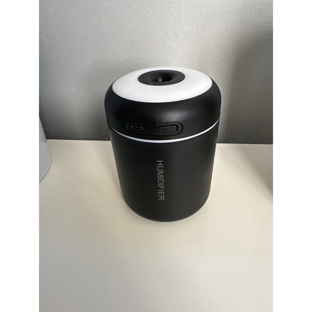 Portable Mini Humidifier, Colorful, Cool Mist, USB Powered - Picture 5 of 6